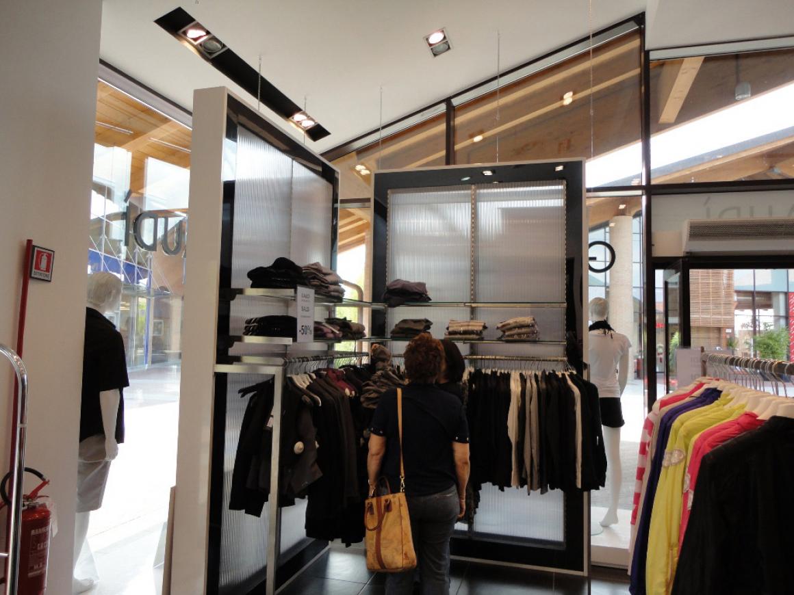 mondovi foto espositiore